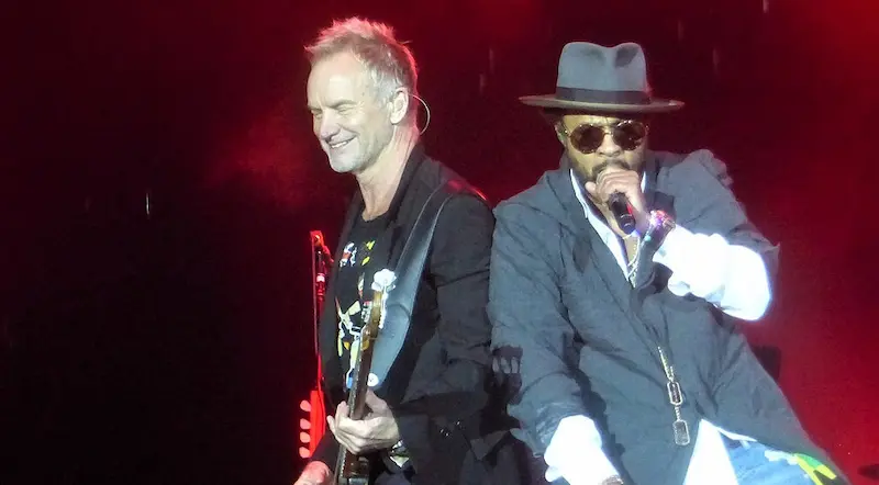Sting and Shaggy playing live on tour